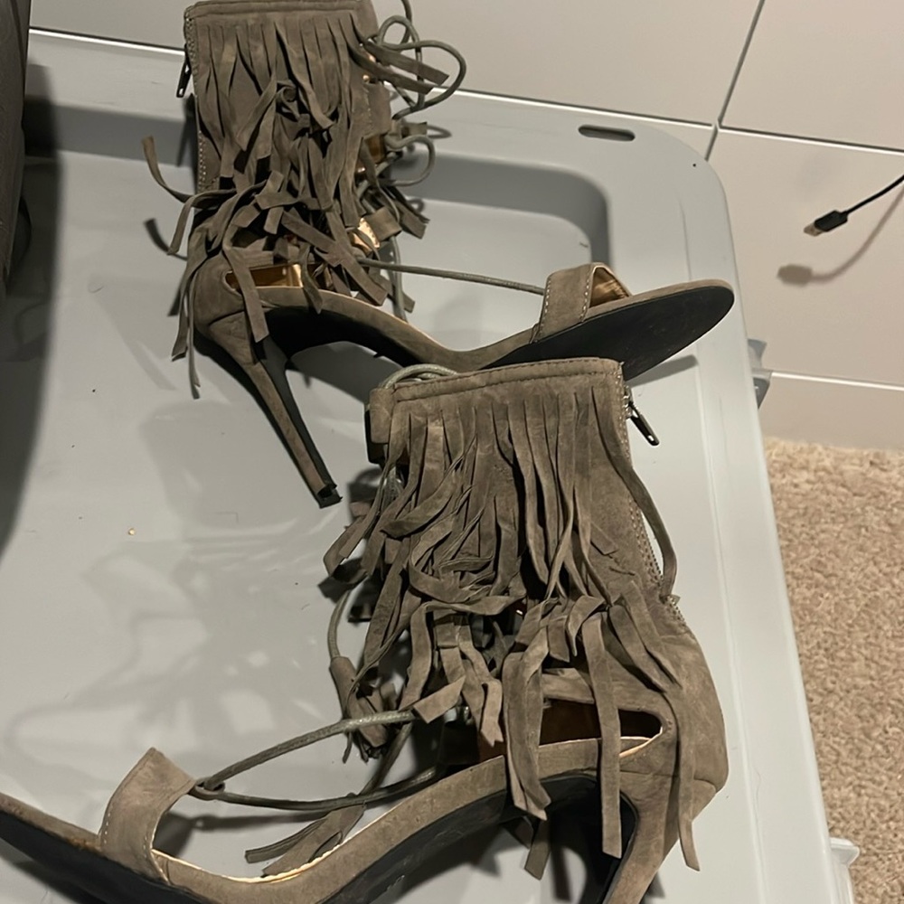 Barely worn size 9 olive green fringe sandals